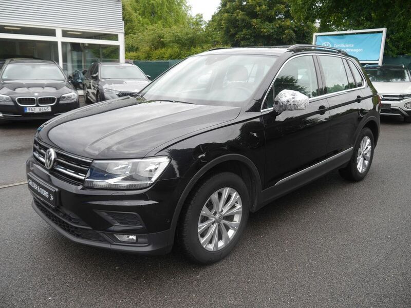 Schwarz Gebraucht 2020 VW Tiguan Comfortline SUV | 19.990 € (Superpreis) - Bild 1/4