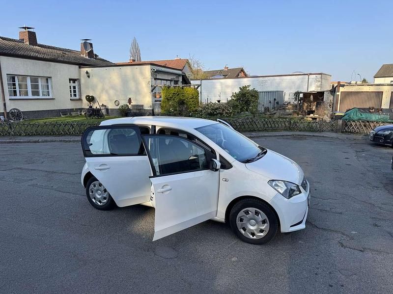 Second-hand Seat Mii Style 75 CP (55 kW) 2016 Alb Hatchback