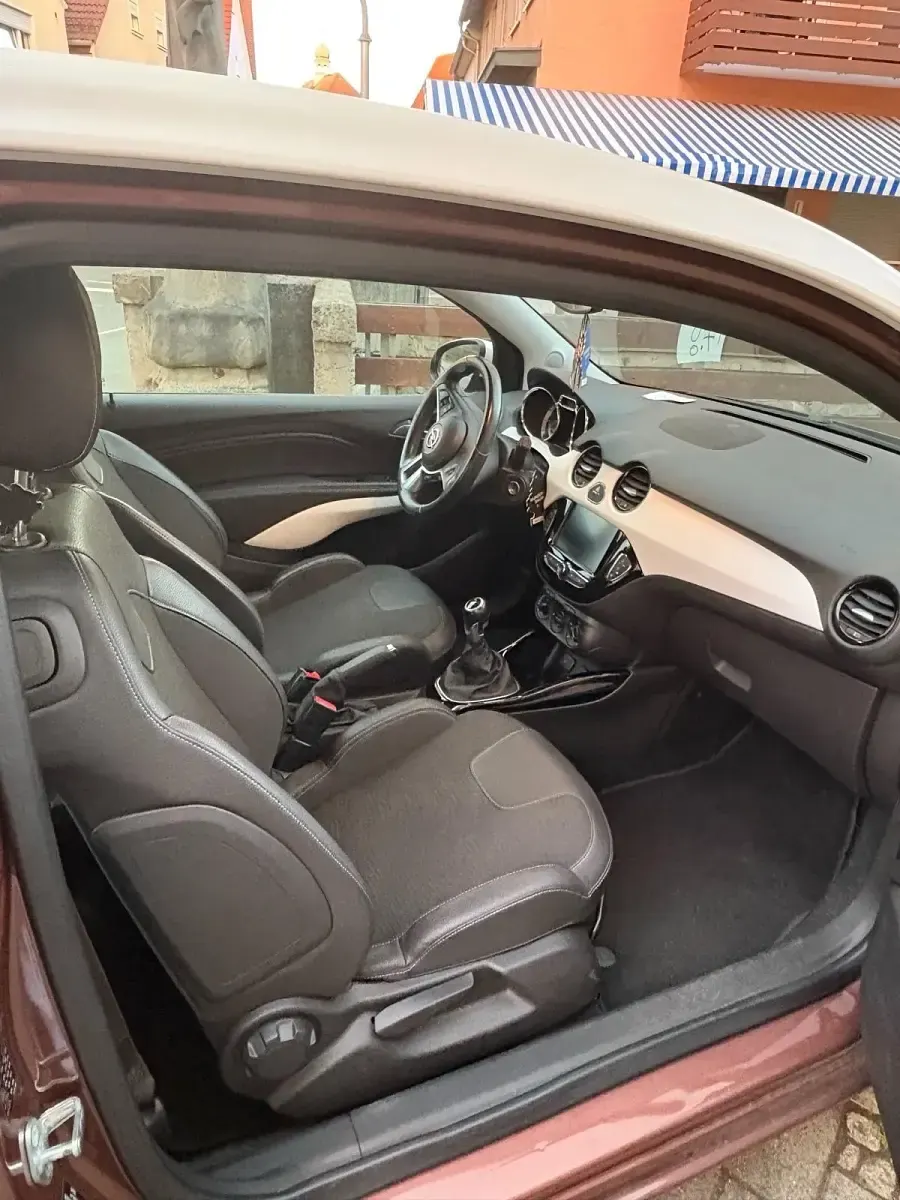 Gebraucht Opel Adam 67 PS (49 kW) 2018 Braun Kleinwagen