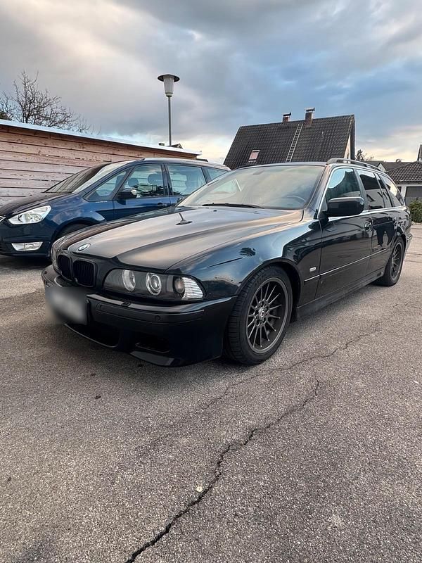 Gebraucht BMW 530 193 PS (141 kW) 2001 Kombi