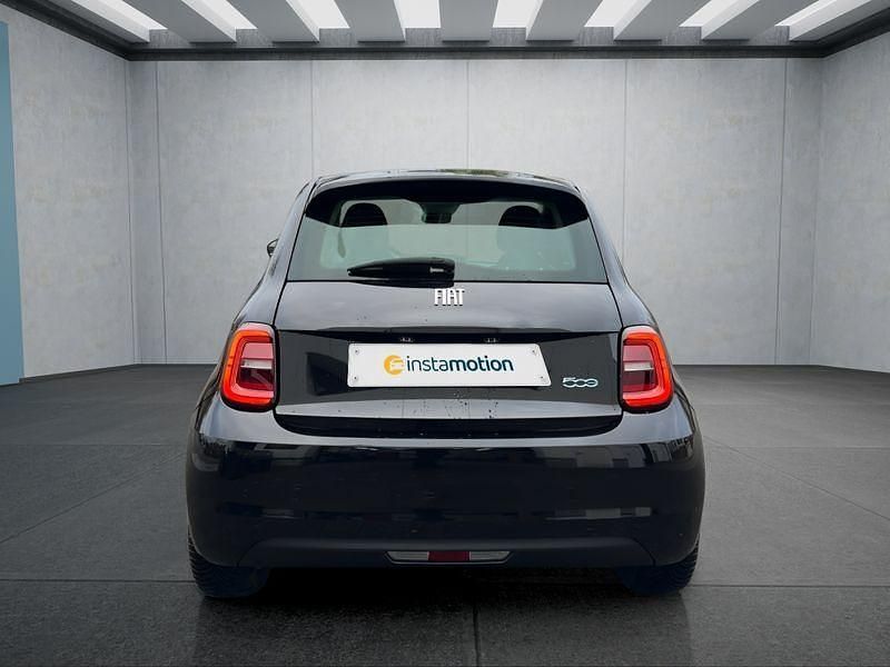 Gebraucht Fiat 500e Icon 69 kW (95 PS) 2022 Schwarz Kleinwagen