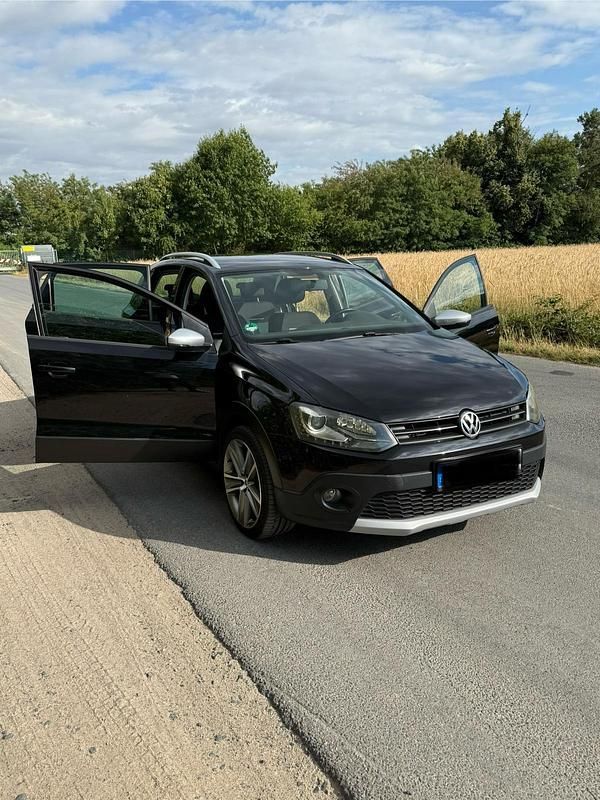 Schwarz Gebraucht 2011 VW Polo Cross Kleinwagen | 7.000 € (Fairer Preis) - Bild 1/4