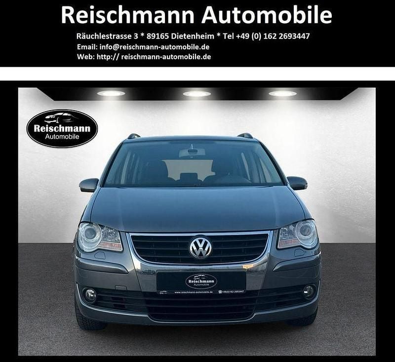 Grau Gebraucht 2006 VW Touran Van / Kleinbus | 3.380 € (Fairer Preis) - Bild 1/4