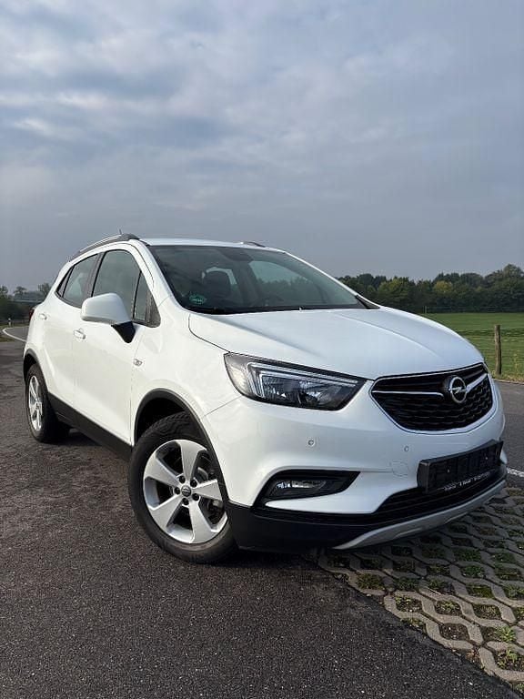 Weiß Gebraucht 2018 Opel Mokka X Edition SUV | 11.790 € (Guter Preis) - Bild 1/4