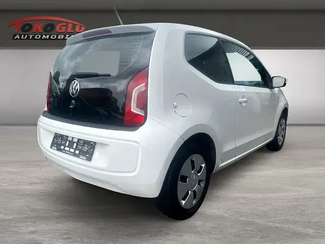 Używany VW up! Move 60 KM (44 kW) 2014 Biały Hatchback