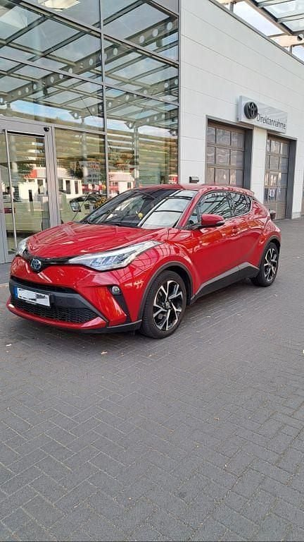 Rot Gebraucht 2020 Toyota C-HR Team SUV | 19.990 € (Guter Preis) - Bild 1/4