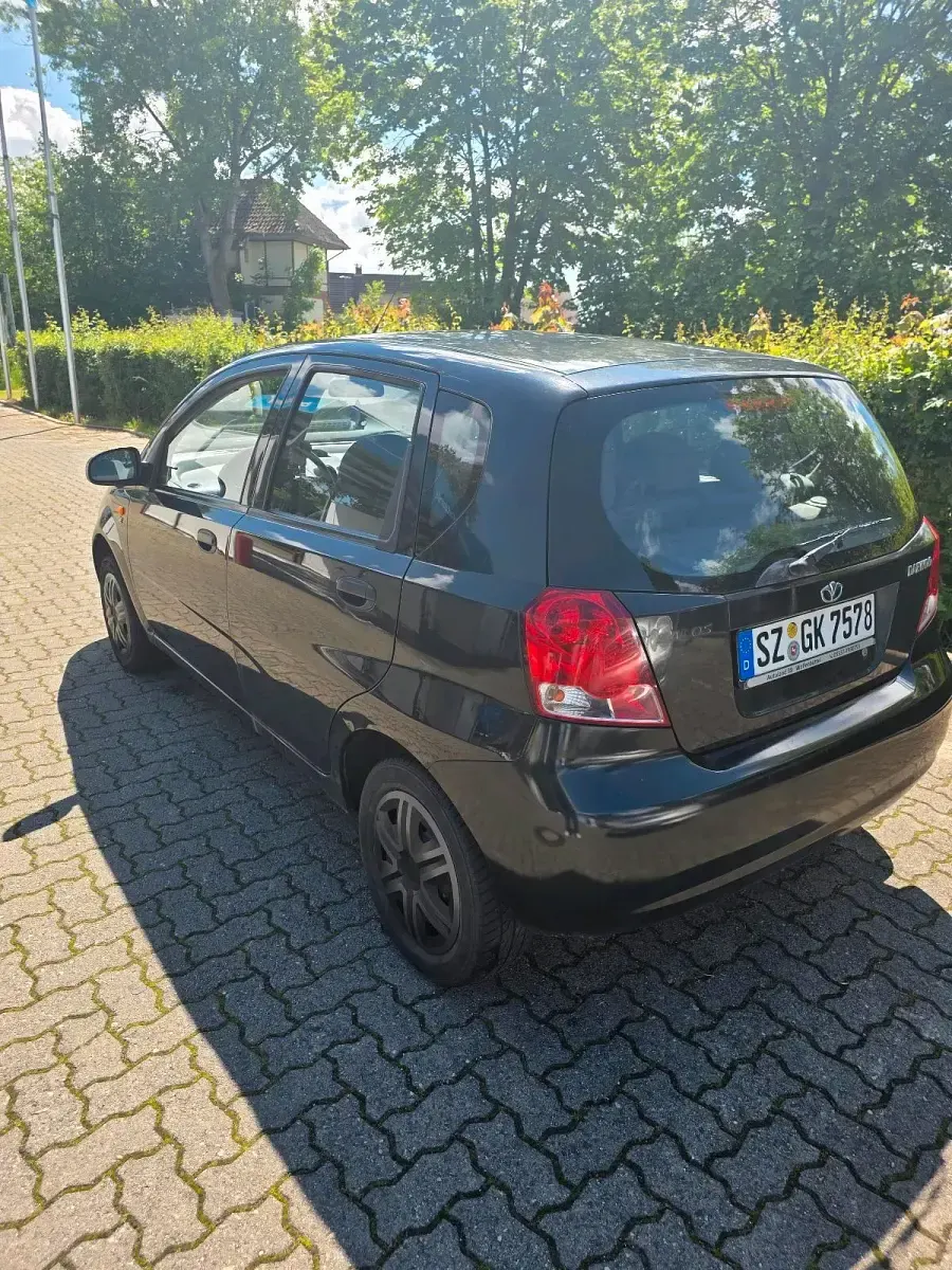 Gebraucht Chevrolet Kalos 83 PS (61 kW) 2004 Schwarz Kleinwagen