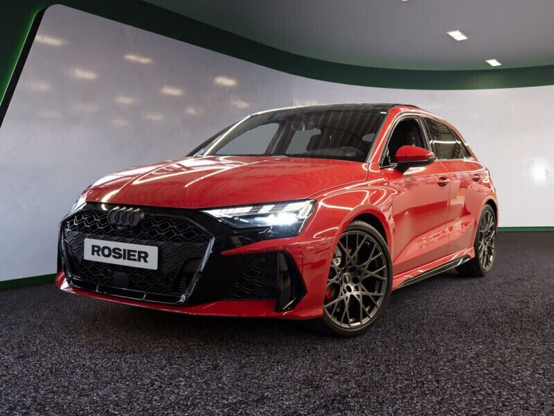 Rot Neu 2024 Audi RS3 Sportback Comfort Kleinwagen | 72.810 € - Bild 1/4