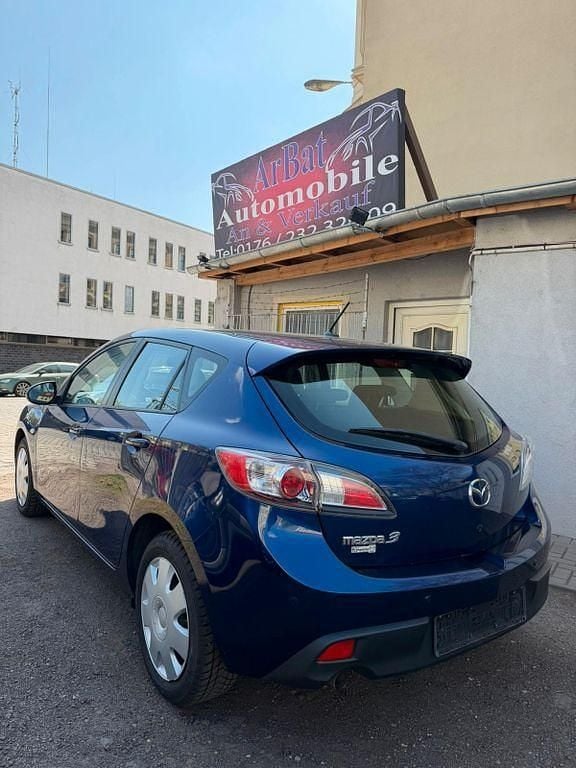 Gebraucht Mazda 3 Active Plus 105 PS (77 kW) 2011 Blau Limousine
