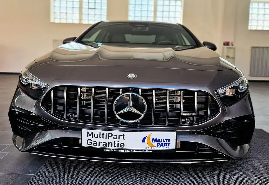 Gebraucht Mercedes A35 AMG AMG 306 PS (225 kW) 2023 Mountaingrau metallic Limousine