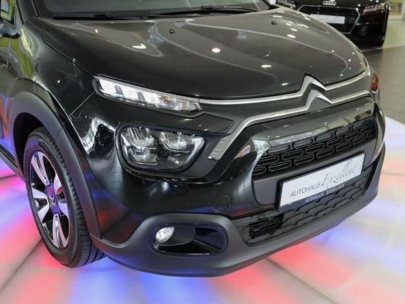 Gebraucht Citroën C3 Shine 110 PS (80 kW) 2023 Noir perla nera Kleinwagen