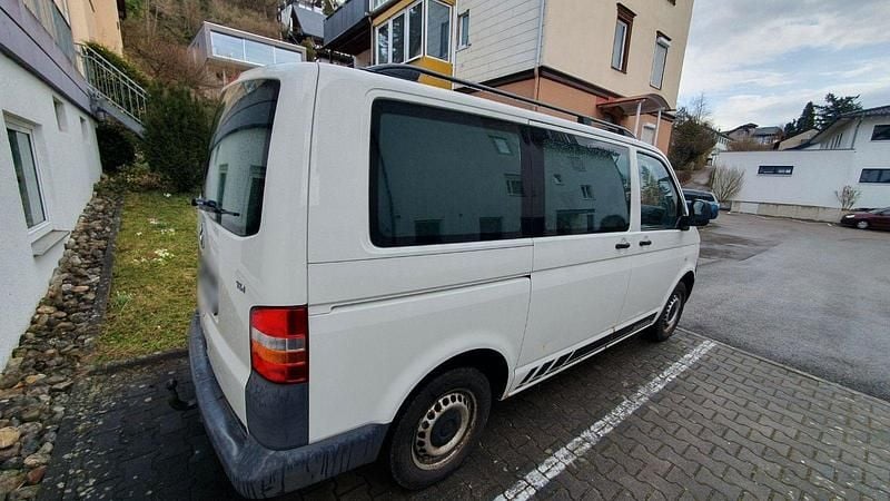 Gebraucht VW T5 131 PS (96 kW) 2009 Weiß Van