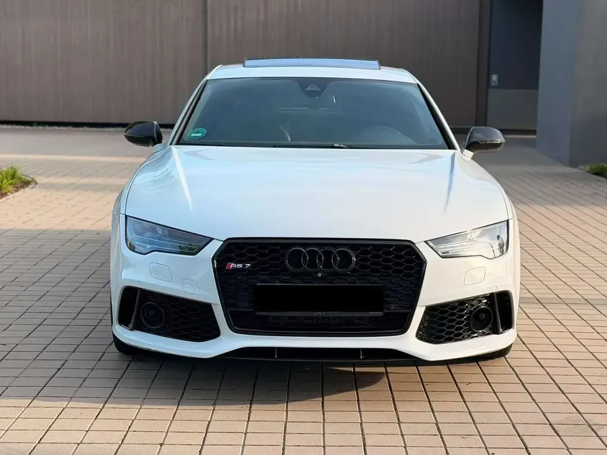 Gebraucht Audi RS7 560 PS (411 kW) 2015 Weiß Kleinwagen