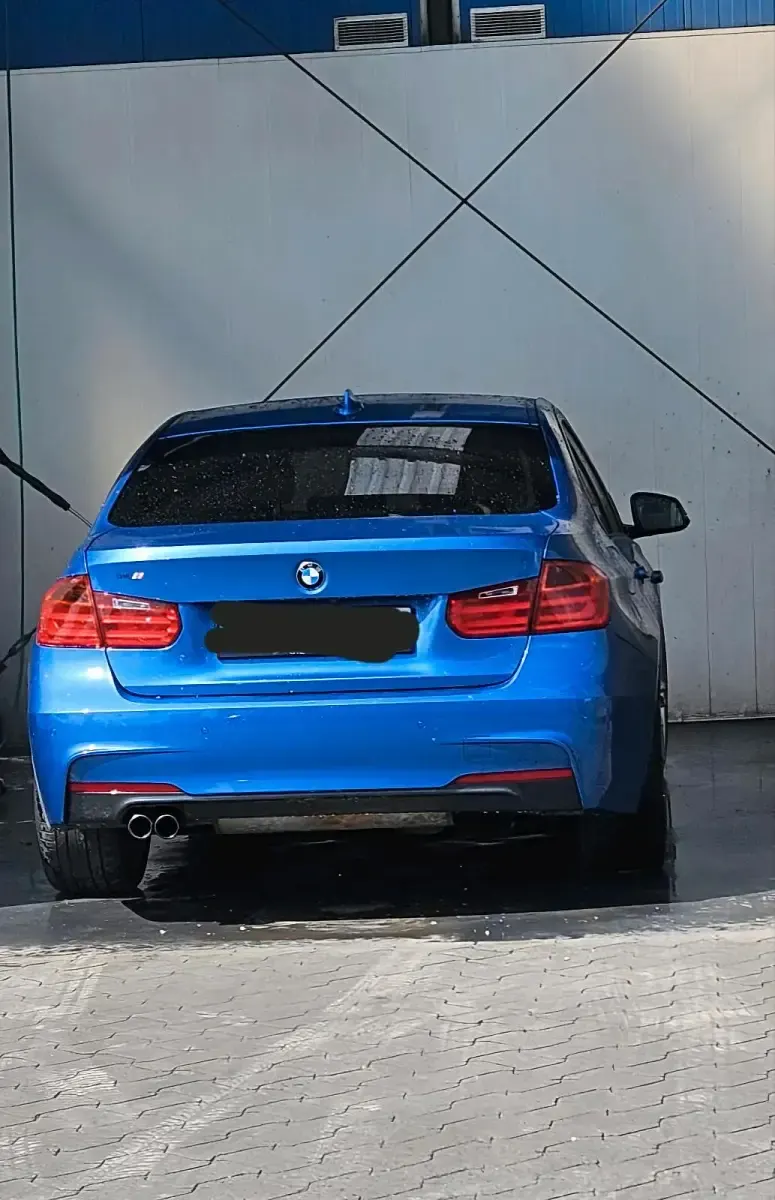 Gebraucht BMW 328 M Sport 245 PS (180 kW) 2013 Blau Limousine