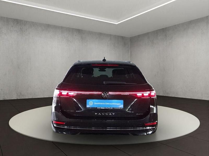 Gebraucht VW Passat Elegance 193 PS (141 kW) 2024 Schwarz Kombi