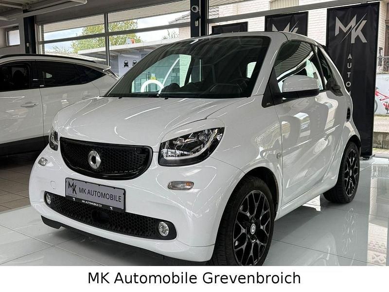 Weiß Gebraucht 2018 Smart ForTwo Cabrio Cabrio | 13.498 € (Fairer Preis) - Bild 1/4