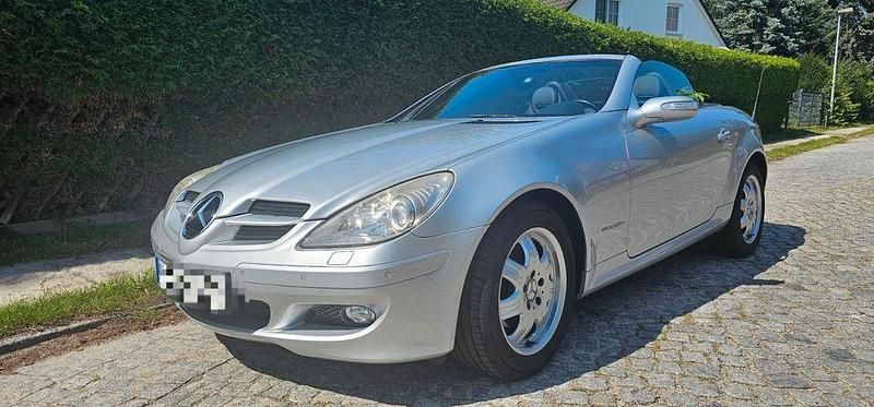 Silber Gebraucht 2006 Mercedes SLK200 Cabrio | 8.950 € (Guter Preis) - Bild 1/4