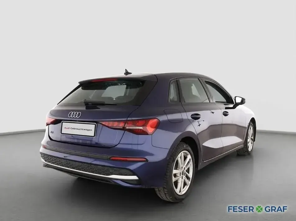 Gebraucht Audi A3 Advanced 150 PS (110 kW) 2025 Navarrablau metallic Limousine
