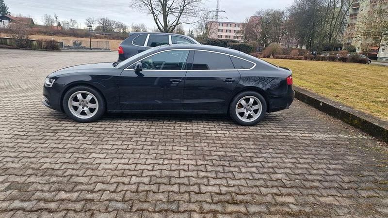 Gebraucht Audi A5 Sportback 136 PS (100 kW) 2014 Schwarz Kleinwagen
