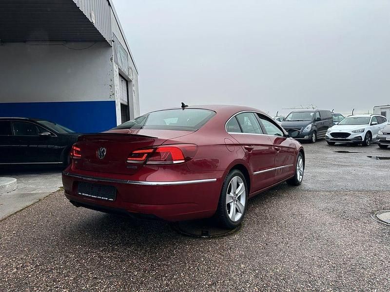 Gebraucht VW CC 140 PS (102 kW) 2015 Rot Limousine
