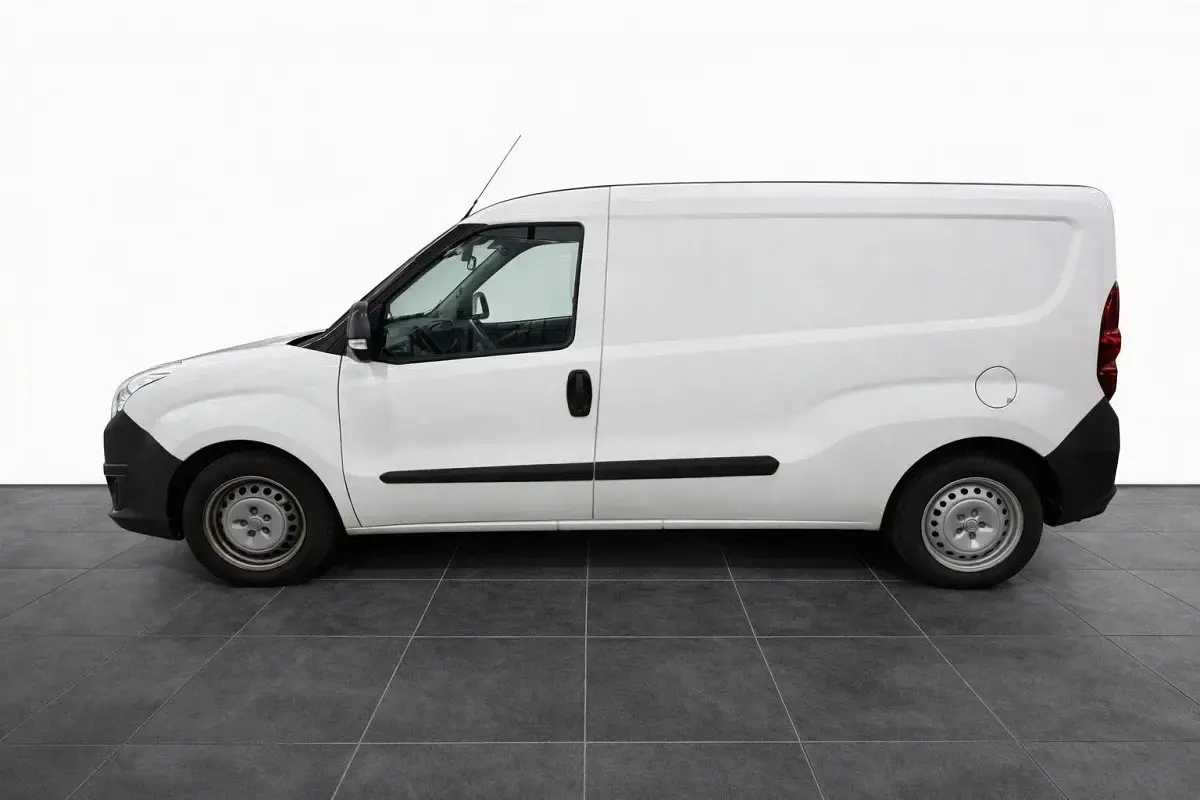 Gebraucht Opel Combo 90 PS (66 kW) 2018 Weiß Van / Kleinbus