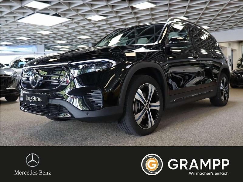 Unilack nachtschwarz Gebraucht 2023 Mercedes EQB250 Advanced SUV | 35.450 € (Fairer Preis) - Bild 1/4