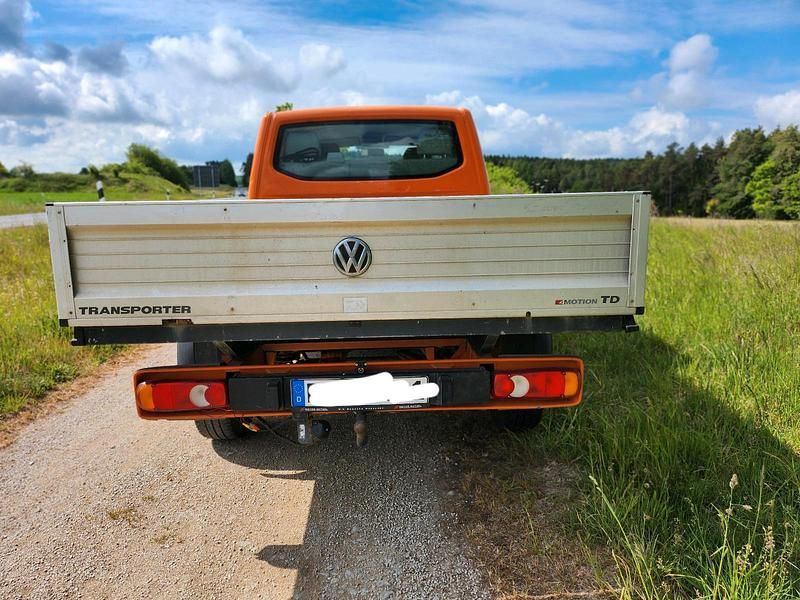 Gebraucht VW T5 140 PS (102 kW) 2013 Orange Van
