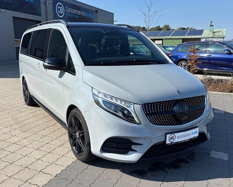 Gebraucht Mercedes V300 AMG 237 PS (174 kW) 2022 Schwarz Van / Kleinbus