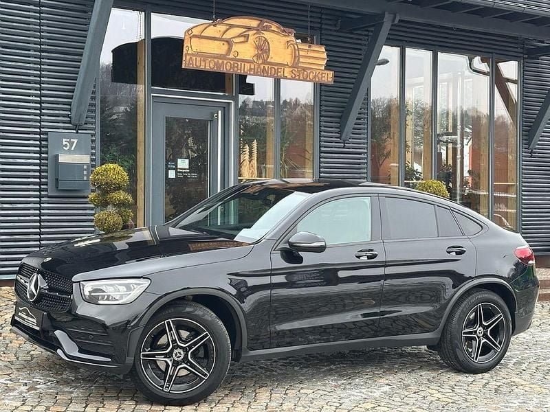 Gebraucht Mercedes GLC200 AMG 197 PS (144 kW) 2022 Obsidian schwarz SUV