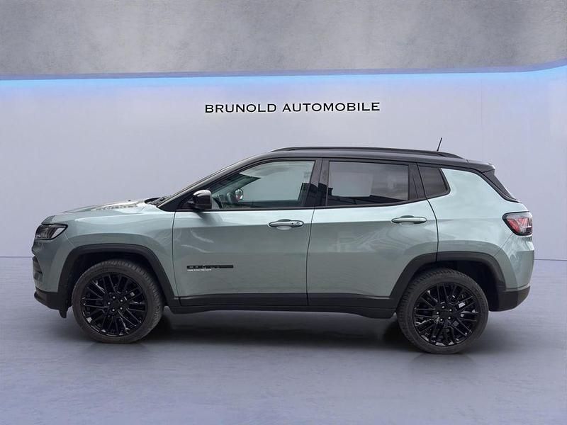 Gebraucht Jeep Compass 131 PS (96 kW) 2023 Blau SUV