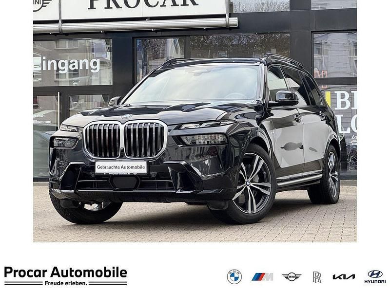 Schwarz Gebraucht 2025 BMW X7 M Sport SUV | 89.880 € (Teuer) - Bild 1/3