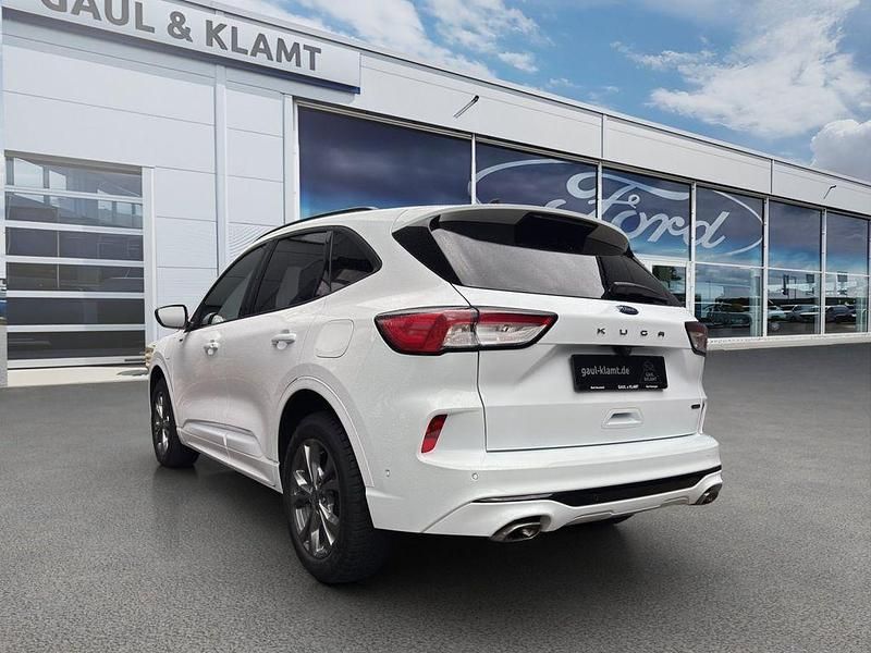 Gebraucht Ford Kuga ST-Line X 224 PS (164 kW) 2022 Frostweiß SUV