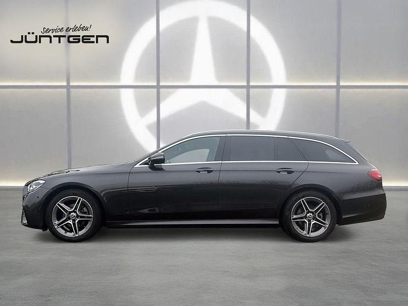 Gebraucht Mercedes E200 AMG 160 PS (117 kW) 2022 Grau Kombi