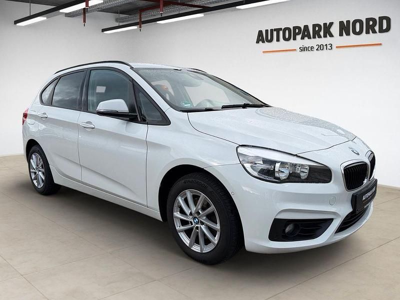Gebraucht BMW 218 Active Tourer Advantage 136 PS (100 kW) 2018 Weiß Van / Kleinbus