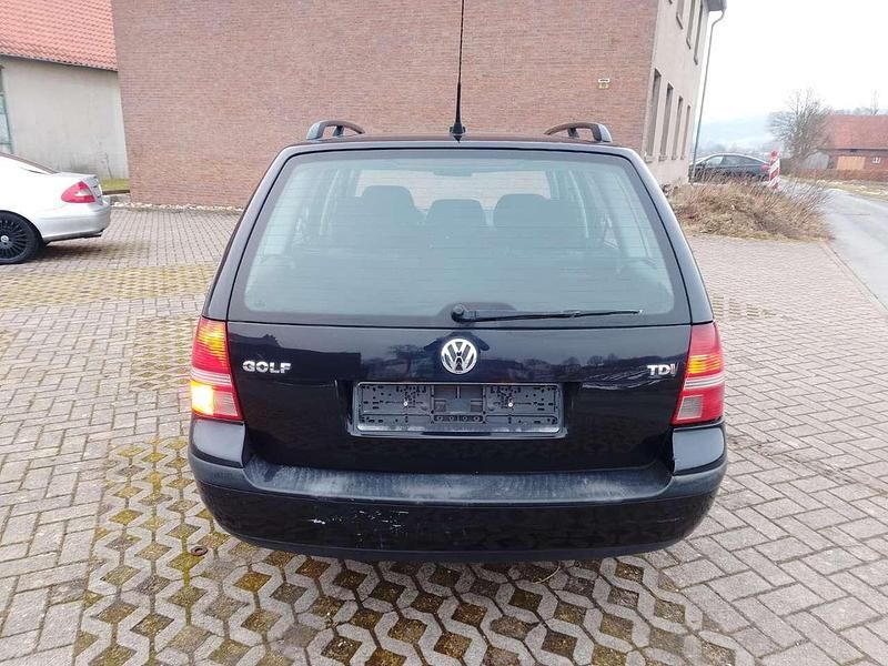 Gebraucht VW Golf IV Highline 101 PS (74 kW) 2004 Schwarz Kombi