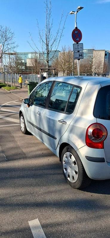 Second-hand Renault Modus 88 CP (64 kW) 2005 Argintiu Monovolum