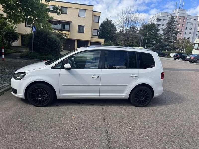 Gebraucht 2011 VW Touran Style Van / Kleinbus | 7.500 € (Fairer Preis) - Bild 1/4
