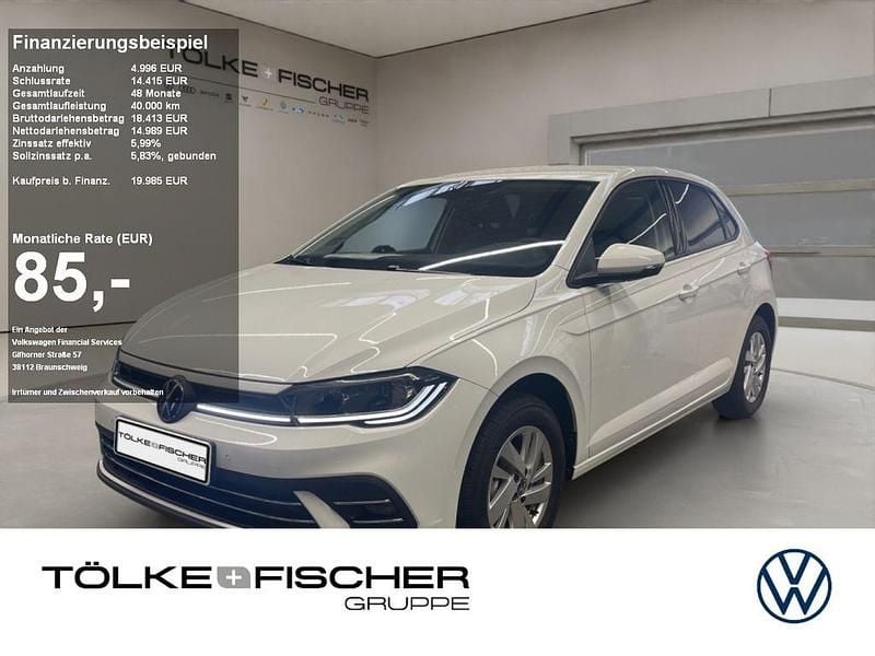 Pure white Gebraucht 2024 VW Polo Style Limousine | 19.985 € (Guter Preis) - Bild 1/3