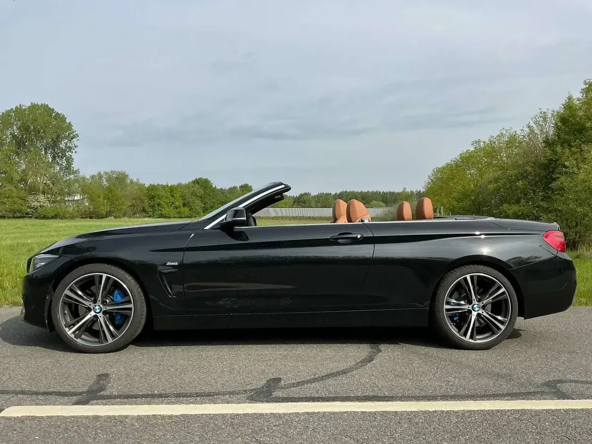 Gebraucht BMW 440 M Sport 326 PS (239 kW) 2018 Schwarz Cabrio