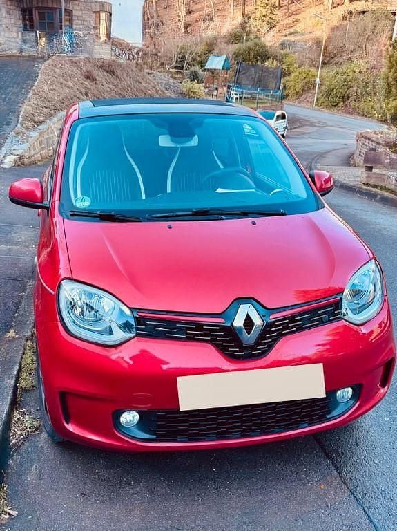 Rot Gebraucht 2021 Renault Twingo Signature Kleinwagen | 9.450 € (Superpreis) - Bild 1/4