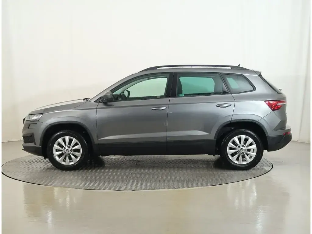 Gebraucht Skoda Karoq Selection 150 PS (110 kW) 2024 Grau SUV