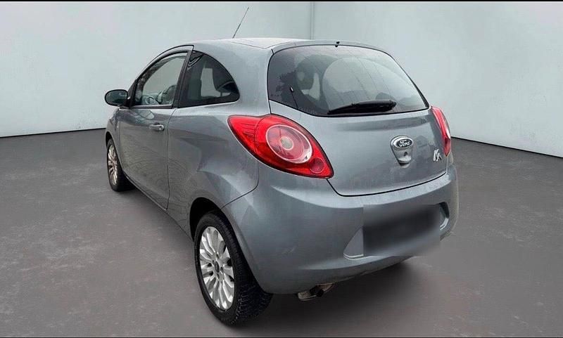 Gebraucht Ford Ka 69 PS (50 kW) 2009 Grau Kleinwagen