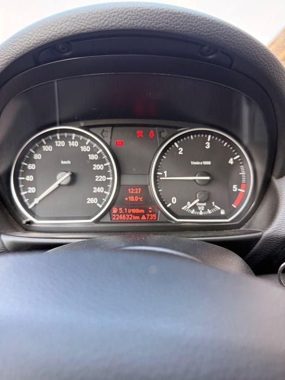 Second-hand BMW 120 Performance 177 CP (130 kW) 2009 Negru Hatchback