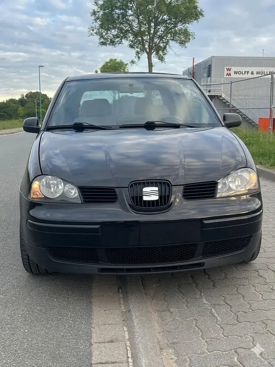 Gebraucht Seat Arosa 60 PS (44 kW) 2002 Schwarz Kleinwagen