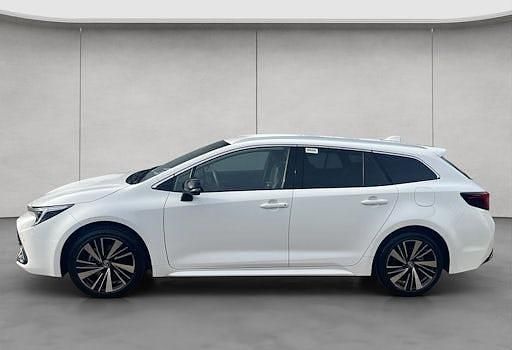 Gebraucht Toyota Corolla 180 PS (132 kW) 2025 Weiß Kombi