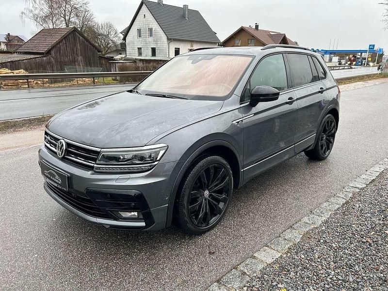 Gebraucht VW Tiguan Highline 239 PS (175 kW) 2020 Grau SUV