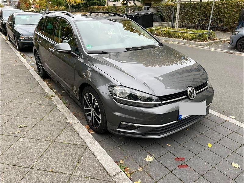Gebraucht VW Golf VII 110 PS (80 kW) 2017 Grau Kombi