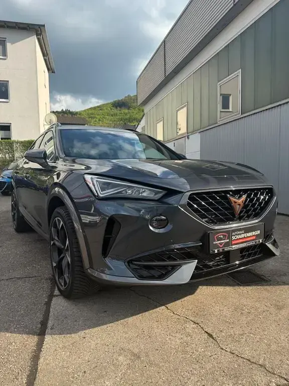Używany Cupra Formentor Basis 150 KM (110 kW) 2022 Szary SUV