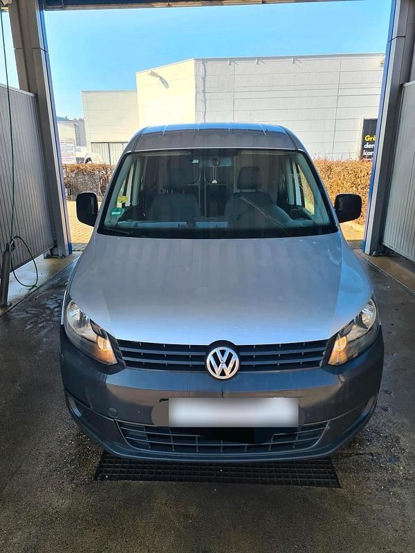 Gebraucht VW Caddy Maxi 102 PS (75 kW) 2014 Silber Van / Kleinbus