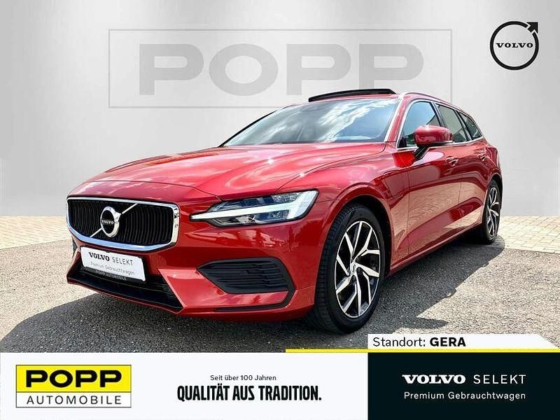 Rot Gebraucht 2020 Volvo V60 Momentum Kombi | 24.540 € (Fairer Preis) - Bild 1/4
